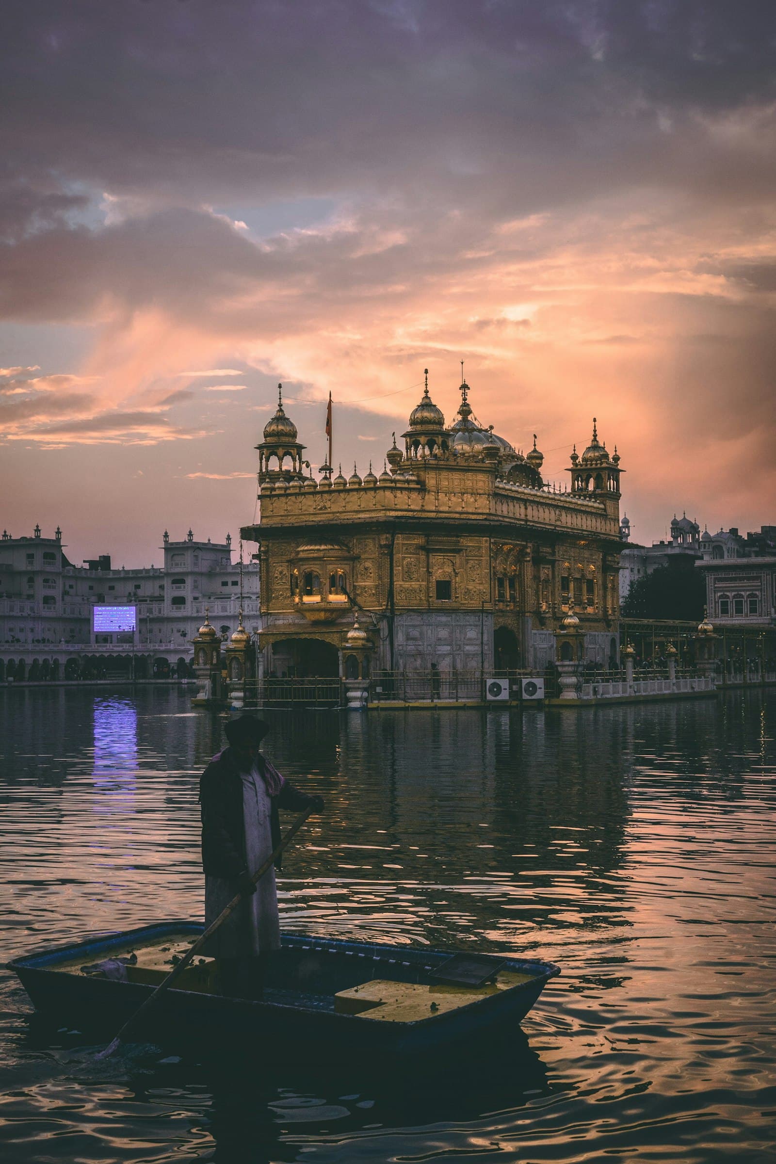 Golden Temple at dusk